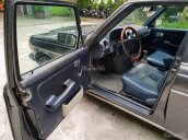 Bán xe cổ Mercedes 230E - Sản xuất 1982