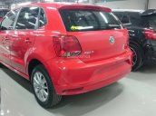 Bán xe Volkswagen Polo 5 chỗ, nhập khẩu nguyên chiếc chính hãng mới 100% giá rẻ. LH ngay 0933 365 188