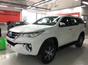 Bán Toyota Fortuner 2.4G AT, sản xuất năm 2018, màu trắng, nhập khẩu nguyên chiếc