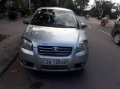 Gia đình bán lại xe Daewoo Gentra đời 2009, màu bạc