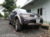 Bán Mitsubishi Triton 2011, màu xám, nhập khẩu, 2 cầu máy 4.4