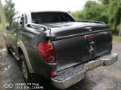 Bán Mitsubishi Triton 2011, màu xám, nhập khẩu, 2 cầu máy 4.4