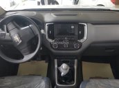 Cần bán Chevrolet Colorado 2018, 2 cầu, số sàn, khuyến mãi 30 triệu, còn 619 triệu, hỗ vay 90% giá, lãi suất thấp