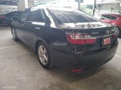 Cần bán Toyota Camry 2.5Q 2015, xe gia đình đi kỹ 27.000km, giá thương lượng