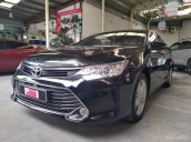 Cần bán Toyota Camry 2.5Q 2015, xe gia đình đi kỹ 27.000km, giá thương lượng