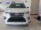 Bán Toyota Fortuner 2.4G MT nguyên giá, máy dầu, nhiều màu giao ngay, hỗ trợ vay tới 85% xe