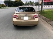 Bán Toyota Camry 2.5LE sản xuất năm 2009, màu vàng, nhập khẩu 