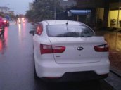 Cần bán gấp Kia Rio 2015, màu trắng, nhập khẩu nguyên chiếc số sàn