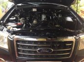 Cần bán gấp Ford Everest đời 2008, màu đen