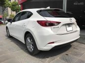 Bán Mazda 3 2018 màu trắng, sản xuất 2018, đăng ký T08/2018