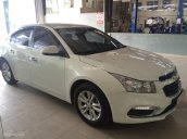 Bán Chevrolet Cruze năm sản xuất 2016, màu trắng, giá 448tr