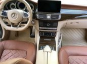 Cần bán xe Mercedes 4.7 AT đời 2015, màu trắng, nhập khẩu  