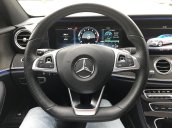 Cần bán xe Mercedes E300 AMG 2017 sản xuất 2017, màu nâu, giá cực rẻ