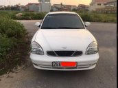 Bán lại chiếc xe Daewoo Nubira II màu trắng, Đk 2004, tư nhân chính chủ