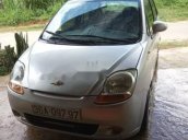 Cần bán Chevrolet Spark năm sản xuất 2009, màu trắng, xe đẹp, chưa va đụng