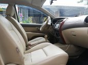 Bán ô tô Nissan Grand livina đời 2011 còn mới, giá 315 triệu