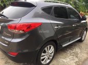 Cần bán xe Hyundai Tucson 2.0 AT 4X4 đời 2010, màu xám, nhập khẩu  