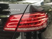 Cần bán xe Mercedes E400 AMG sản xuất 2014, màu đen