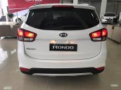 Cần bán Kia Rondo GAT năm sản xuất 2018, màu trắng giá cạnh tranh