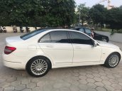 Bán xe chính chủ Mercedes C250 trắng còn rất mới