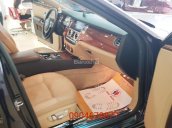 Cần bán Rolls-Royce Ghost 6.6L V12 màu xanh đăng ký lần đầu năm 2012