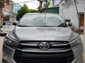 Bán ô tô Toyota Innova 2018 2.0E, màu bạc, số sàn