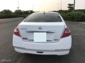 Bán ô tô Nissan Teana 2.0 sản xuất năm 2011, màu trắng, xe nhập