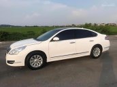 Bán ô tô Nissan Teana 2.0 sản xuất năm 2011, màu trắng, xe nhập