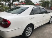 Cần bán lại xe Toyota Camry 2.4G 2002, màu trắng 