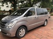 Cần bán xe Hyundai Grand Starex 2014, màu bạc số sàn