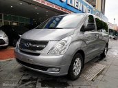 Bán Hyundai Starex sản xuất năm 2013, màu bạc, nhập khẩu nguyên chiếc, giá chỉ 695 triệu