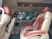 Bán Hyundai Starex sản xuất năm 2013, màu bạc, nhập khẩu nguyên chiếc, giá chỉ 695 triệu