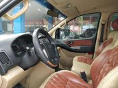 Bán Hyundai Starex sản xuất năm 2013, màu bạc, nhập khẩu nguyên chiếc, giá chỉ 695 triệu