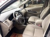 Bán xe Toyota Innova E 2014 - Màu nâu vàng