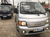Bán ô tô JAC 990kg, 1T25, 1T5 Xseries đời 2018, màu trắng