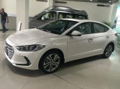 Bán Elantra 2.0 màu trắng sang trọng, trả góp 80%, có xe giao ngay, LH 01668077675