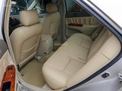 Bán Toyota Camry 2.4 sản xuất 2004, xe gia đình tên tư nhân, fom mới, màu hồng phấn, nội thất kem