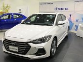 Bán Hyundai Elantra 2019 màu trắng, nhập khẩu chính hãng, giá rẻ Đà Nẵng