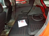 Bán xe Chevrolet Spark Duo Van 1.2 MT đời 2017, màu đỏ, 216 triệu
