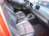 Bán Mazda 2 Hatchback 2016 màu đỏ, chất xe như mới, 1 chủ sử dụng từ đầu