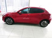 Bán Mazda 2 Hatchback 2016 màu đỏ, chất xe như mới, 1 chủ sử dụng từ đầu