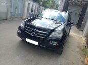 Kẹt tiền bán chiếc Mercedes GL550 đời 2010 màu đen nhập Mỹ