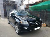 Kẹt tiền bán chiếc Mercedes GL550 đời 2010 màu đen nhập Mỹ