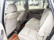 Bán xe Toyota Innova E 2014 - Màu bạc