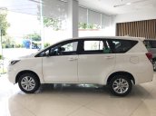 Bán Toyota Innova 2019, trả trước 200 triệu, lãi suất thấp, giảm giá khủng cuối năm, lh 0937014499