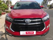 Bán xe Toyota Innova Venturer, màu đỏ, chạy lướt 8.900km