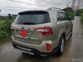 Cần bán Kia Sorento sản xuất 2014, màu ghi vàng