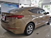 Bán ô tô Hyundai Elantra 1.6MT sản xuất 2017, màu nâu, giá hấp dẫn