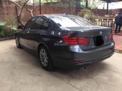 Cần bán lại xe BMW 3 Series 320i năm sản xuất 2013, màu xám, chạy 9 vạn km