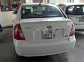 Cần bán Hyundai Verna đời 2008 nhập khẩu, màu trắng, xe đẹp, máy chất